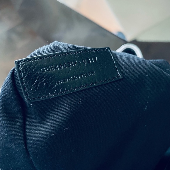 Authentic YSL Medium Loulou Backpack - Picture 14 of 14